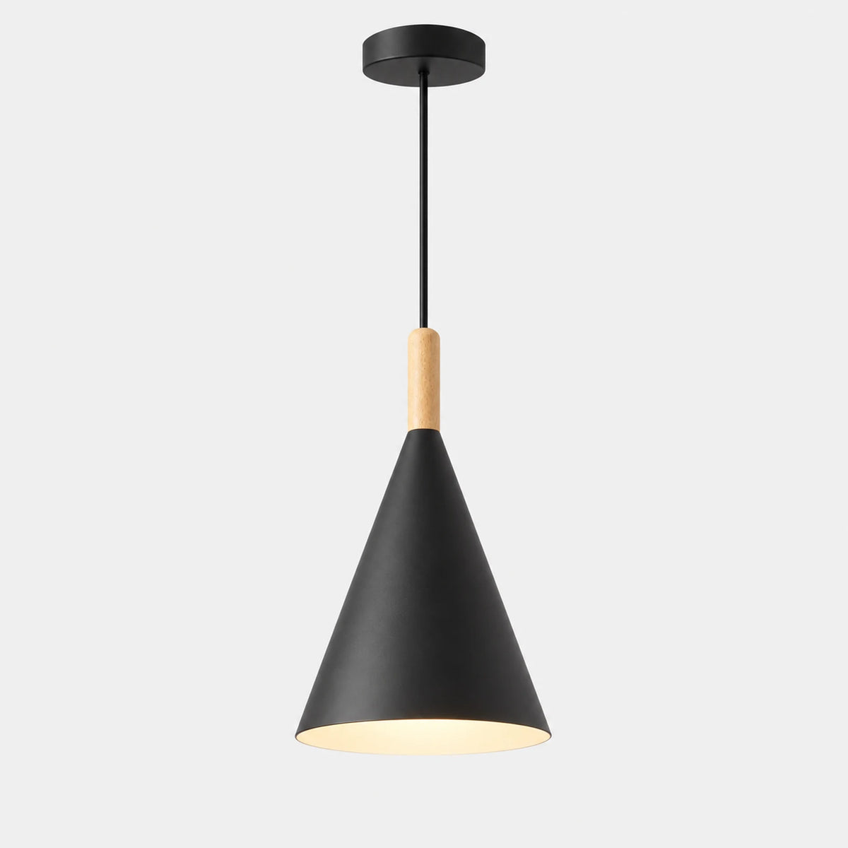 Suspension luminaire conique noire en métal et bois – vue principale