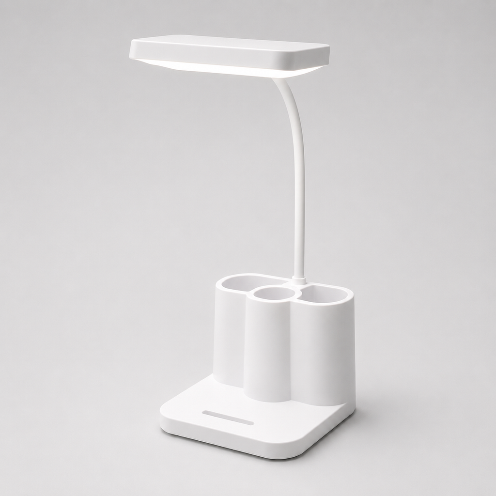 Lampe multifonction éteinte vue de face, base carrée avec compartiments de rangement.