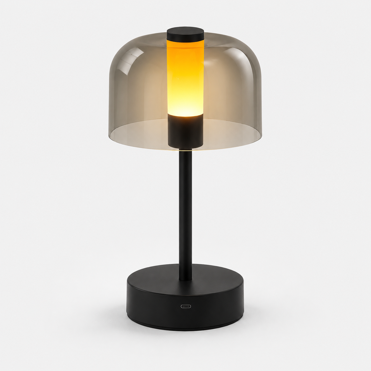 Lampe de chevet tactile noire à abat-jour dôme en acrylique fumé, vue de face